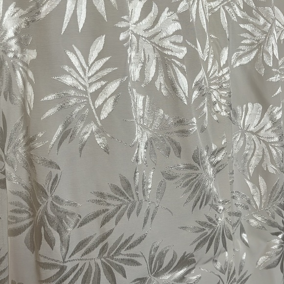 Lulu’s White Satin Leaf Print Dress - Picture 5 of 8